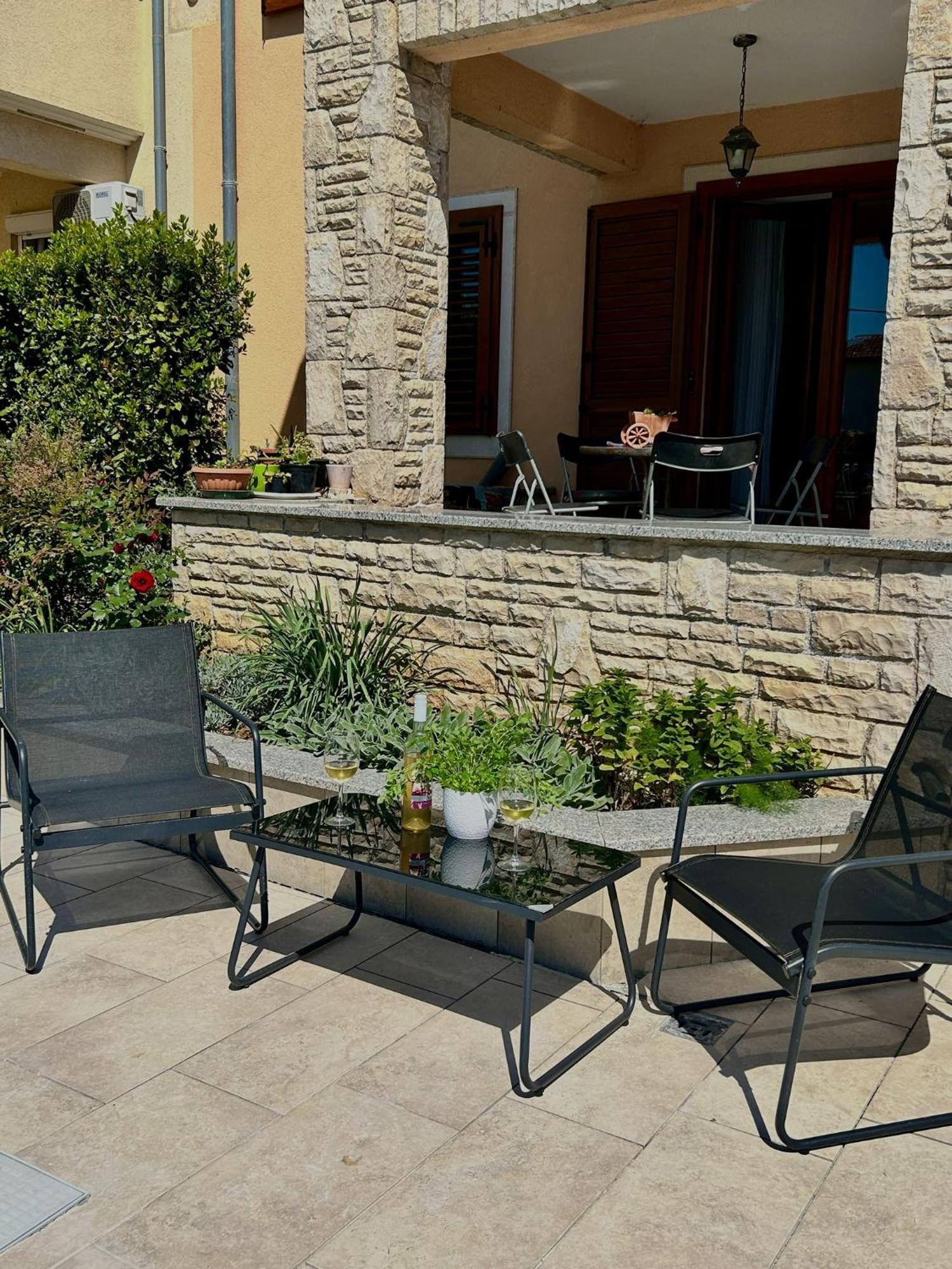 Villa Krasa Sea View Apartmants With Pool Ližnjan エクステリア 写真