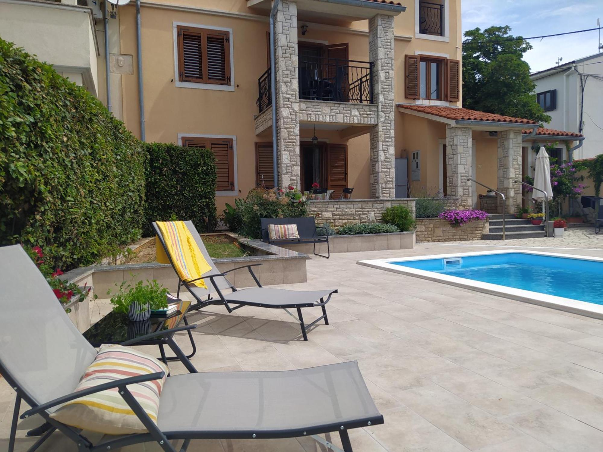 Villa Krasa Sea View Apartmants With Pool Ližnjan エクステリア 写真
