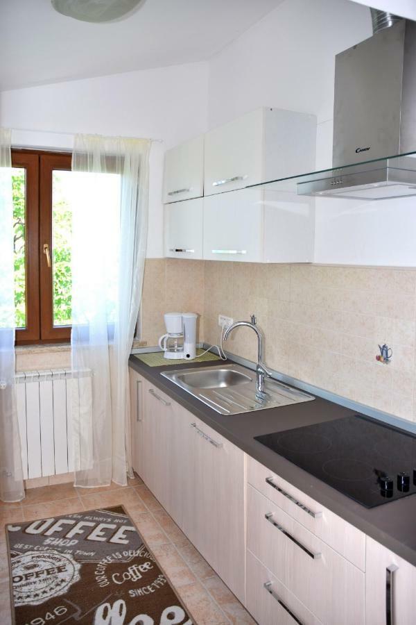 Villa Krasa Sea View Apartmants With Pool Ližnjan エクステリア 写真
